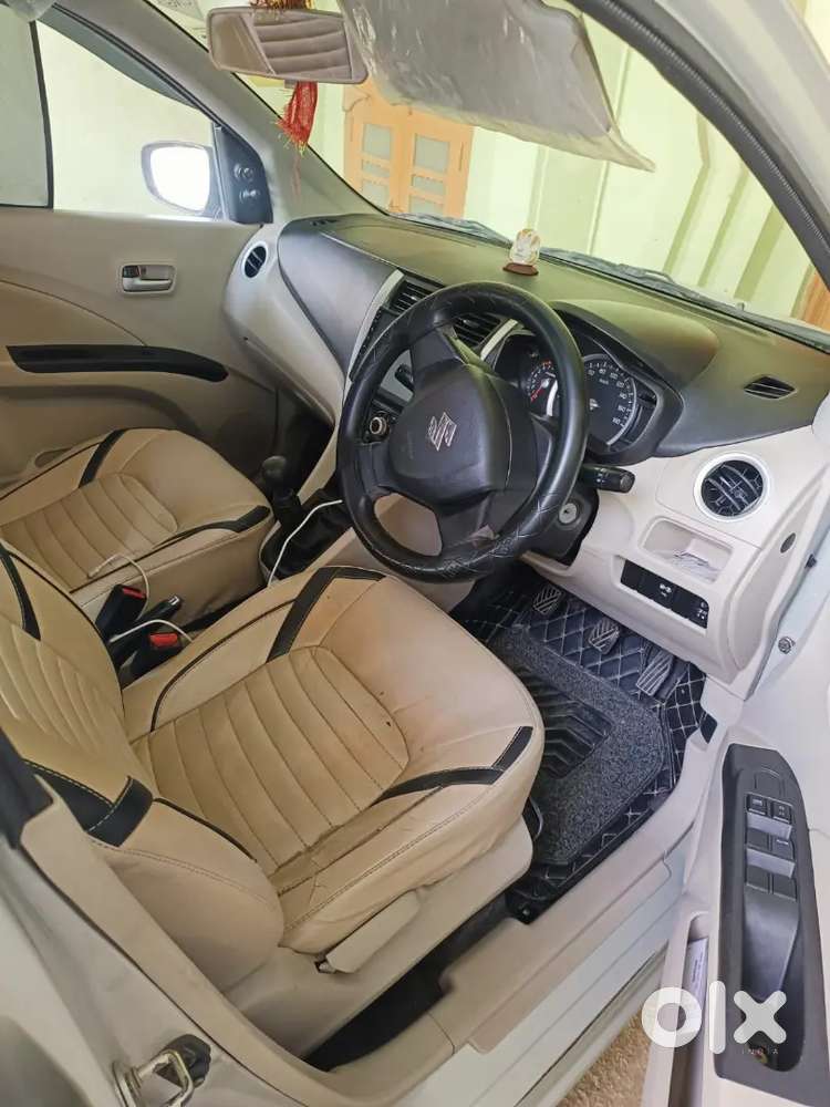 Very Good Condition. 4 Tayer New