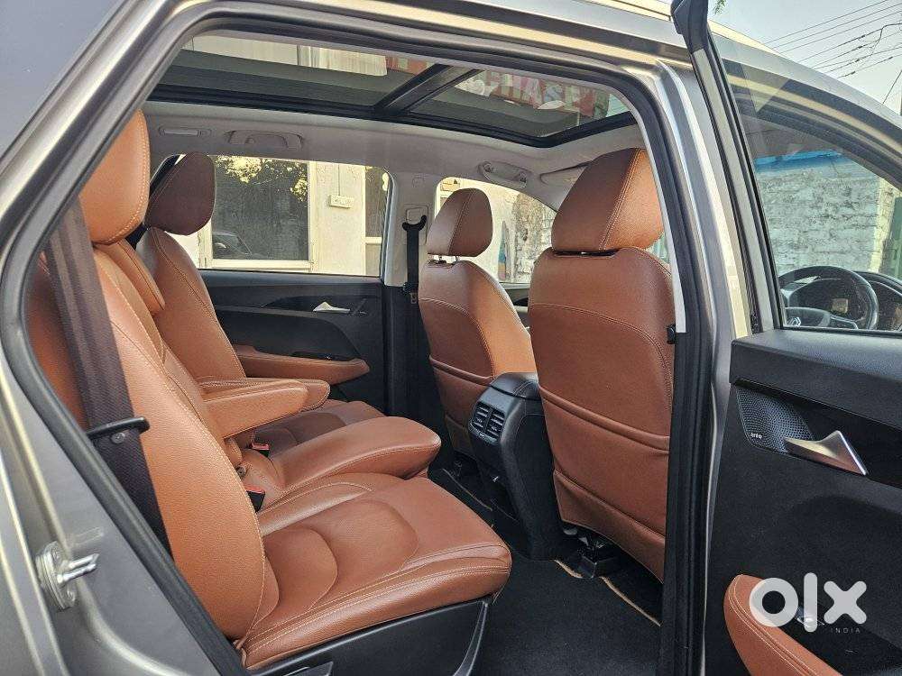 Mg Hector Plus 1.5 Sharp Turbo Cvt 6 Str, 2020, Petrol