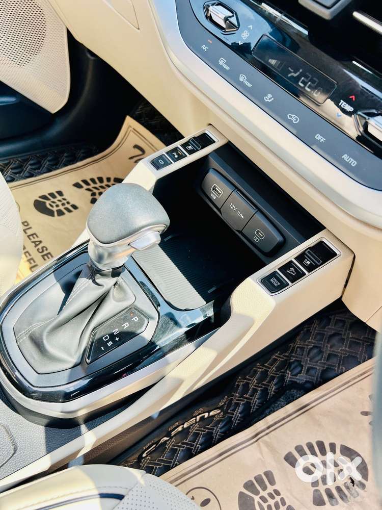 Kia Carens 1.5 Luxury Plus Diesel At 7 Str, 2022, Diesel