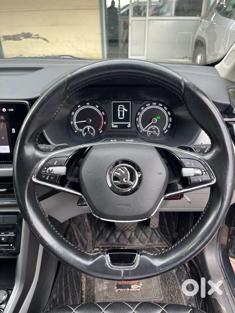 Skoda Kushaq 1.0 Tsi Style At, 2022, Petrol
