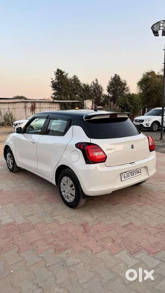 Maruti Suzuki Swift Vvt Vxi, 2022, Petrol