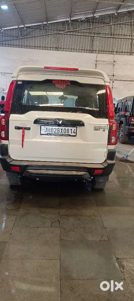 Scorpio Classic 9 Seater