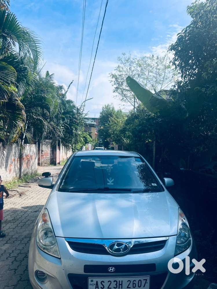 Hyundai I20 Sportz Petrol 2010