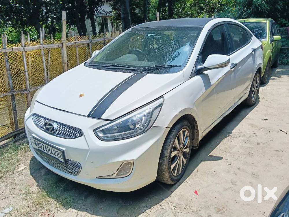 Hyundai Verna Fluidic 1.6 Crdi Sx Opt, 2015, Diesel