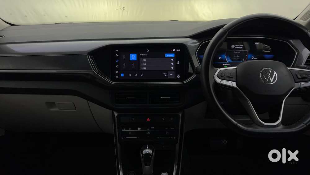 Volkswagen Taigun Topline 1.0 Tsi At (electric Seats), 2023, Petrol