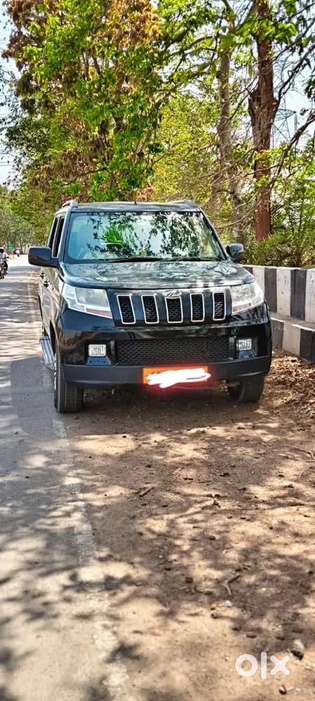 Mahindra Tuv 300 2017 Diesel Well Maintained