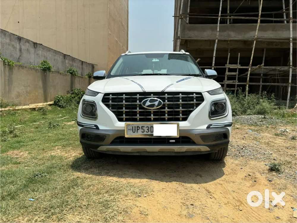 Hyundai Venue 2020 Diese Sunroof Top Module  89000 Km Driven