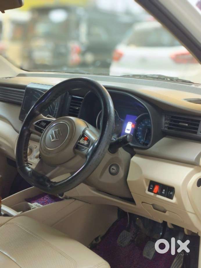 Maruti Suzuki Ertiga Vxi At Petrol, 2022, Petrol