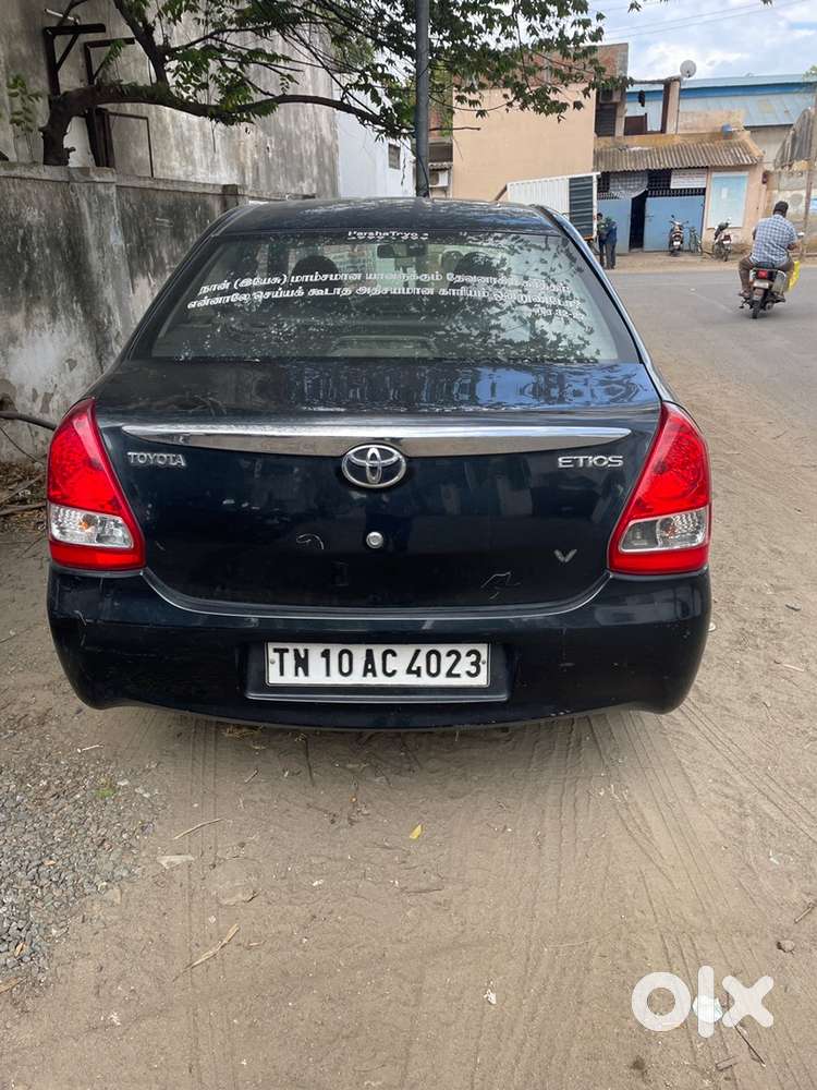 Toyota Etios 2011 Petrol Well Maintained