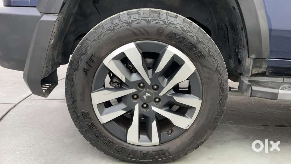 Mahindra Thar Roxx Ax7 L Petrol At 2wd, 2025, Petrol