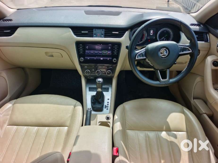 Skoda Octavia 1.8 Tsi At Style, 2018, Petrol