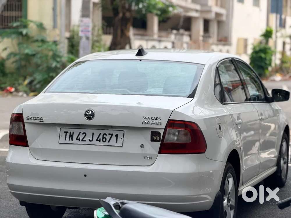 Skoda Rapid 1.6 Tdi Ambition, 2013, Diesel