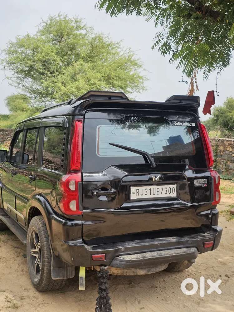 Mahindra Scorpio 2017 Diesel Well Maintained
