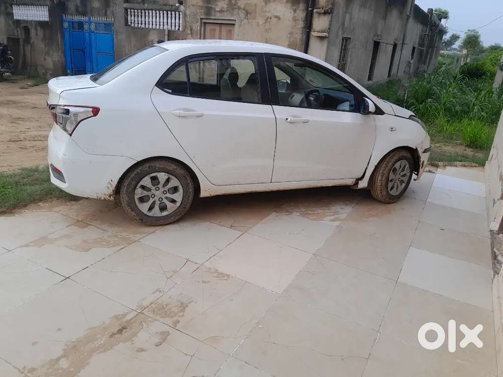 Hyundai Xcent 2018 Cng