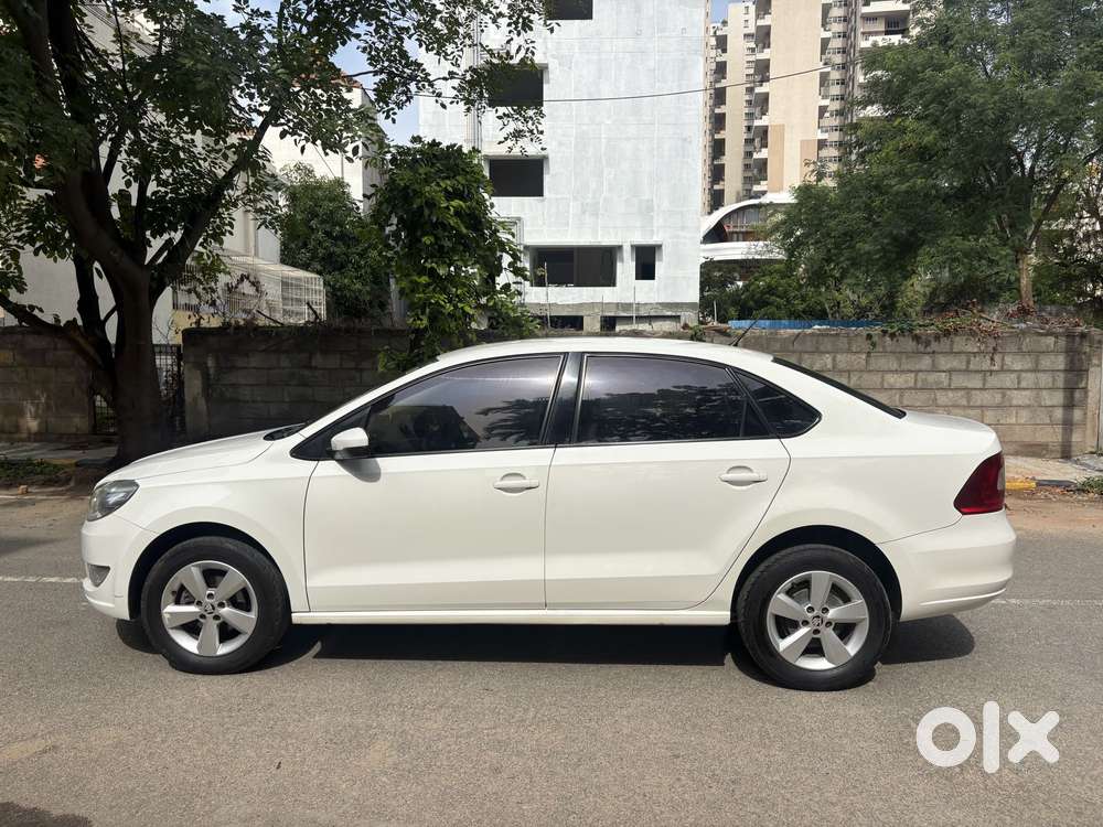 Skoda Rapid 1.5 Tdi At Style, 2016, Diesel