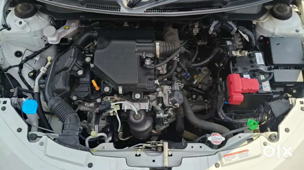 Maruti Suzuki Swift 1.3 Petrol Manual 2024