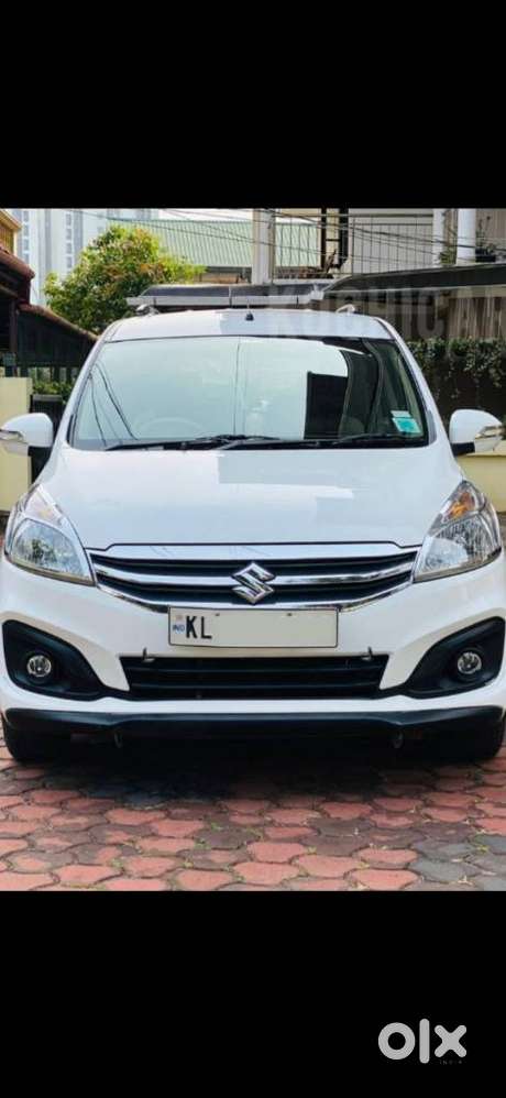 Maruti Suzuki Ertiga Vxi Shvs, 2017, Petrol