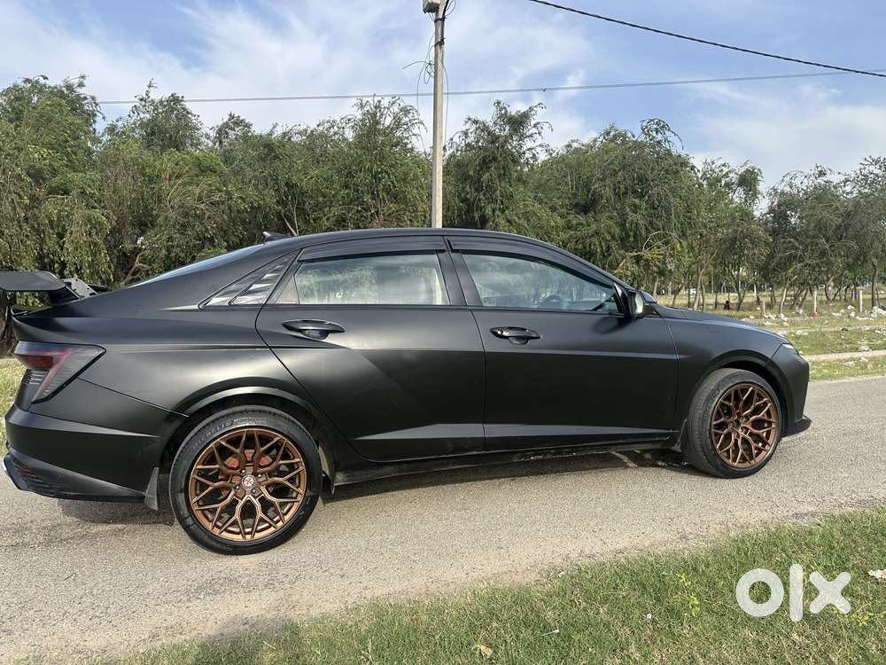 Hyundai Verna 1.5 Mpi Mt Sx (o), 2023, Petrol