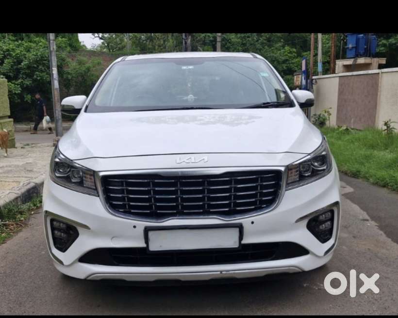 Kia Carnival Limousine Plus 7 Str, 2022, Diesel