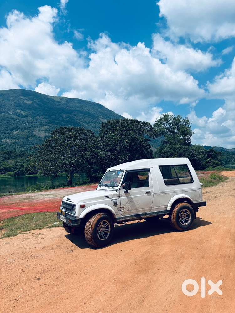Maruti Suzuki Gypsy Petrol 2011