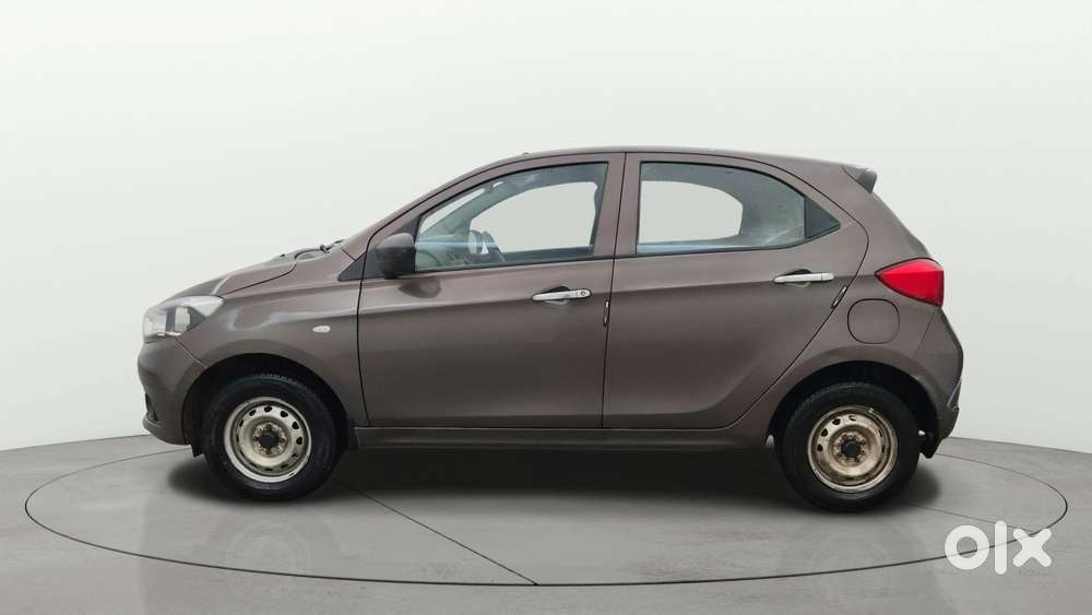 Tata Tiago Xe, 2019, Petrol