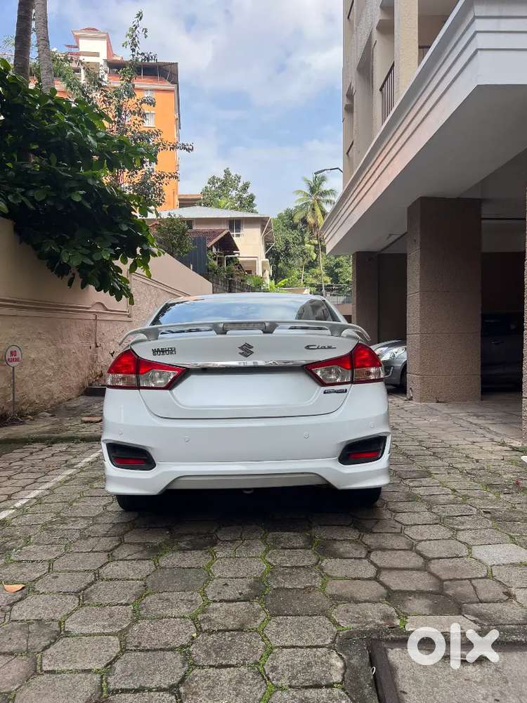 For Sale – Maruti Suzuki Ciaz Zdi+ Rs Smart Hybrid (top-end Diesel)