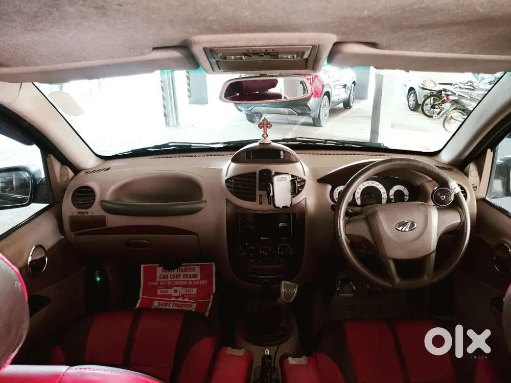 Mahindra Xylo E8 Abs (7 Seater)