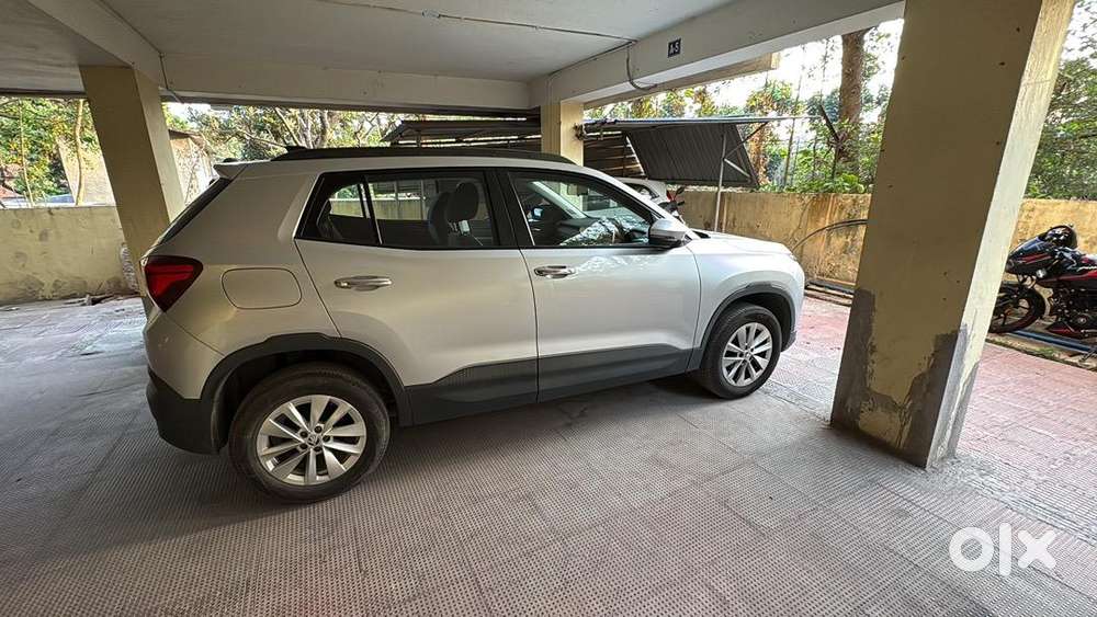 Skoda Superb Petrol 2025