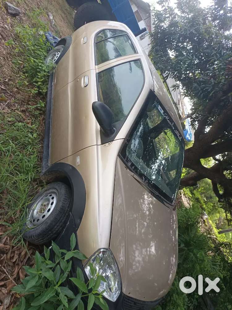 Tata Indigo V Series 2004