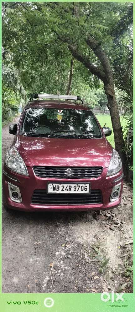 Maruti Suzuki Ertiga Lxi 2013