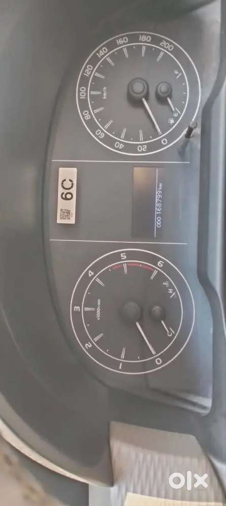 Toyota Innova Crysta 2020 Diesel 168799 Km Driven