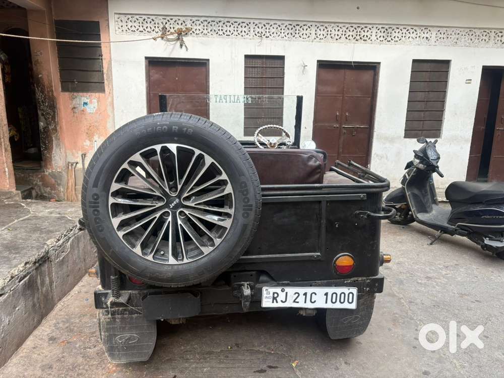 Mahindra Jeep Commander 750 1976