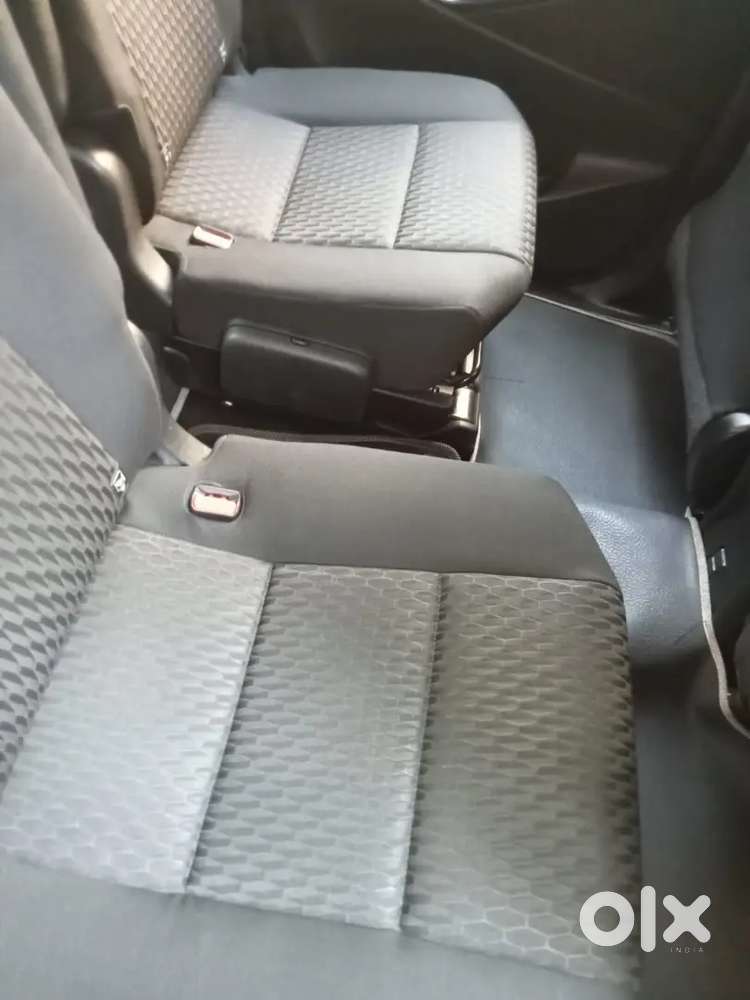Toyota Innova Crysta 2022 Diesel 116000 Km Driven