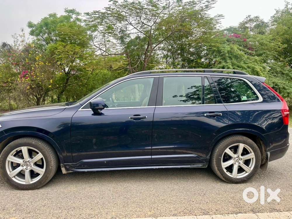 Volvo Xc90 D5 Awd – 7 Seater  Magic Blue Pearl