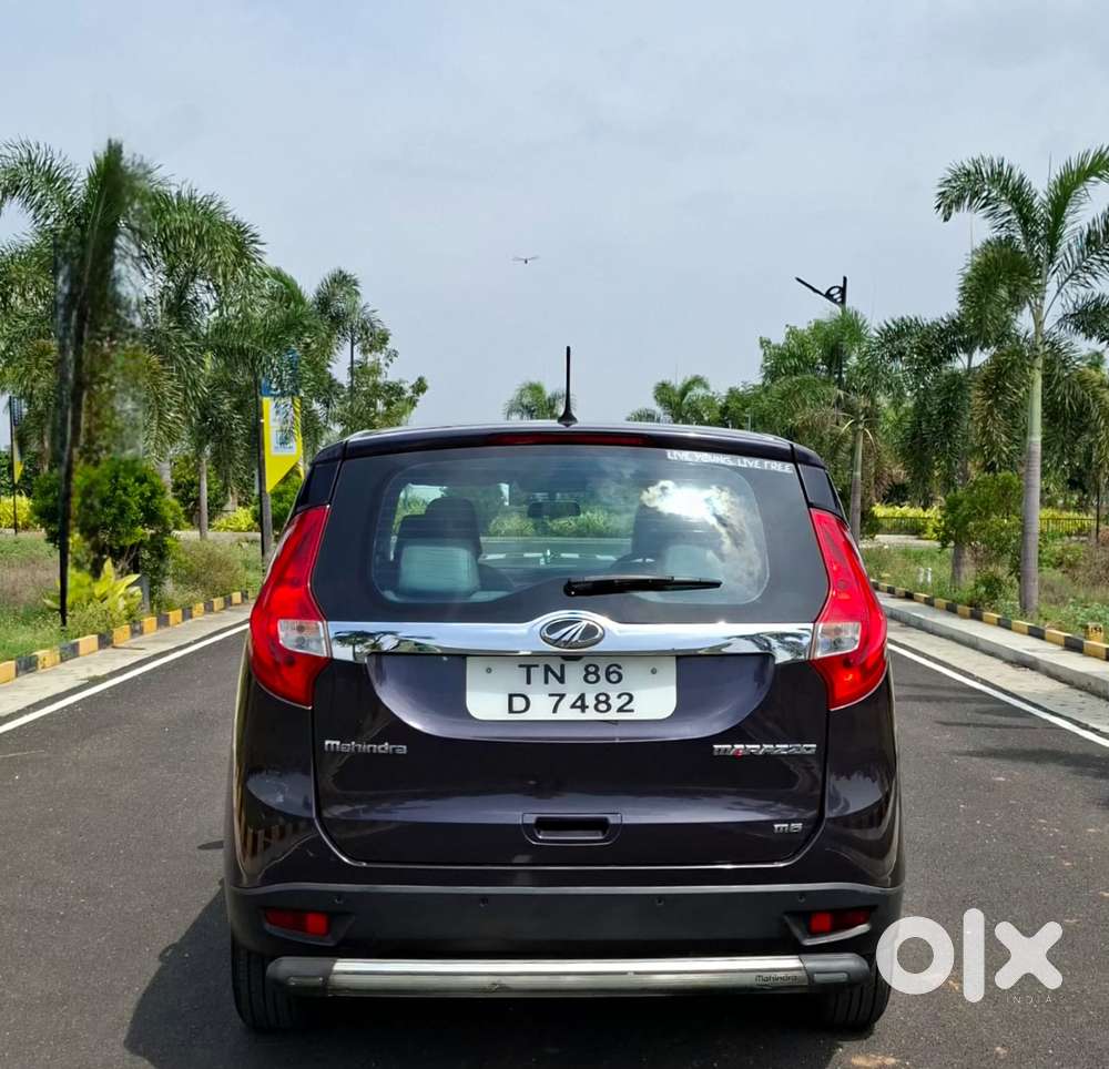 Mahindra Marazzo M6, 2019, Diesel