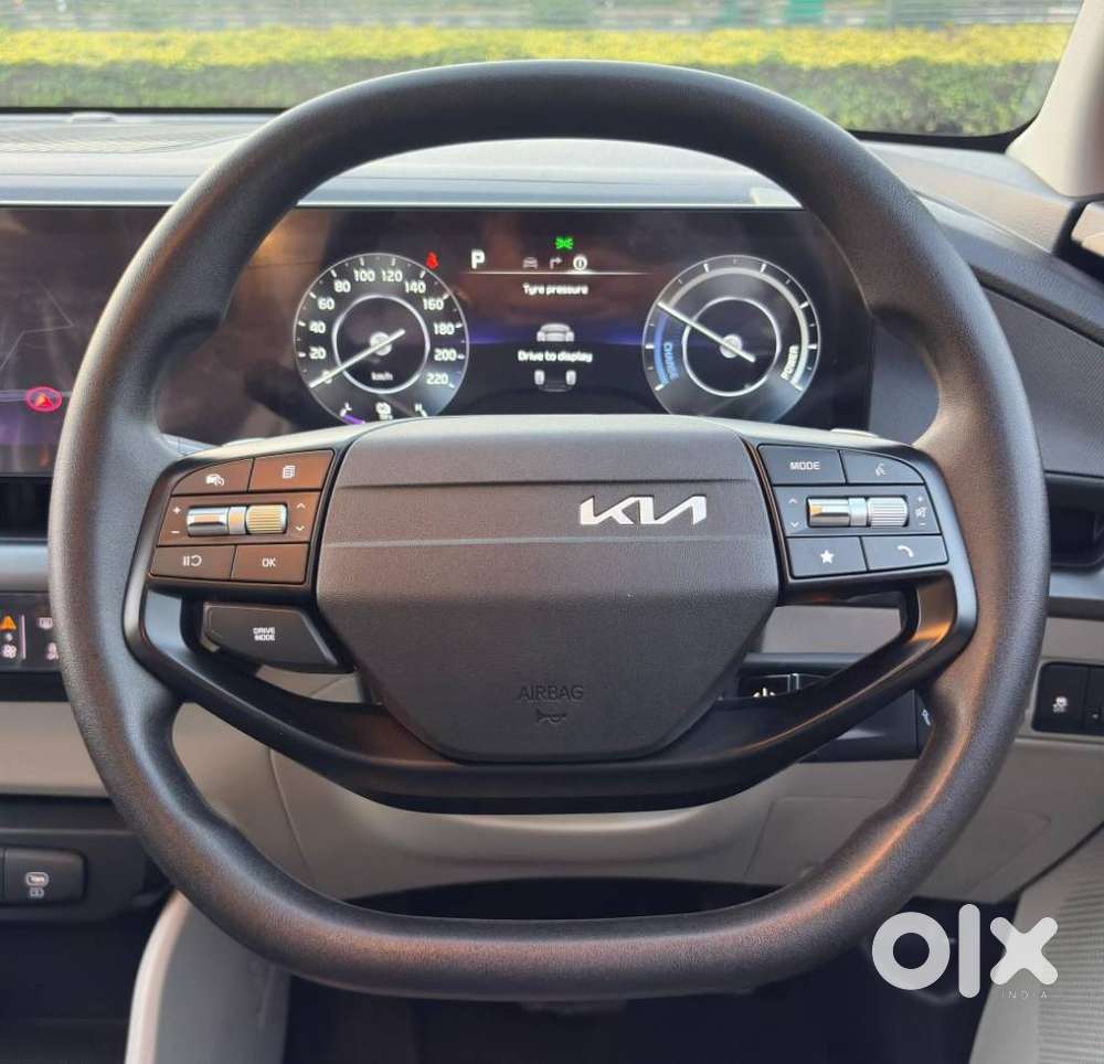 Kia Carens Clavis Ev Htk+, 2026, Electric