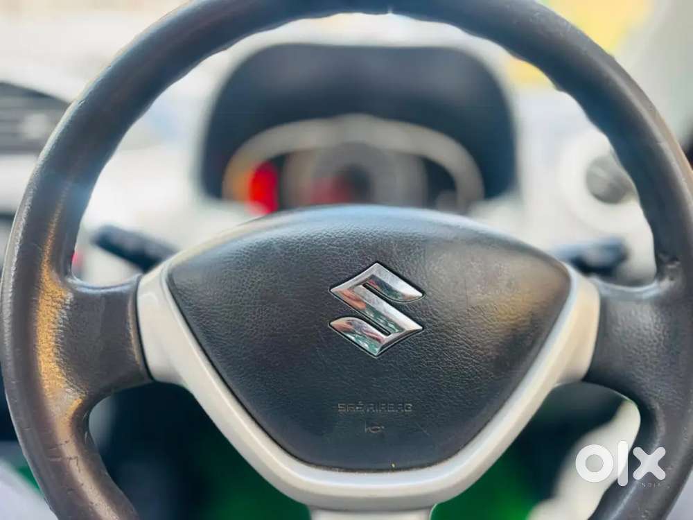 Transmission: Manual - Odometer Reading