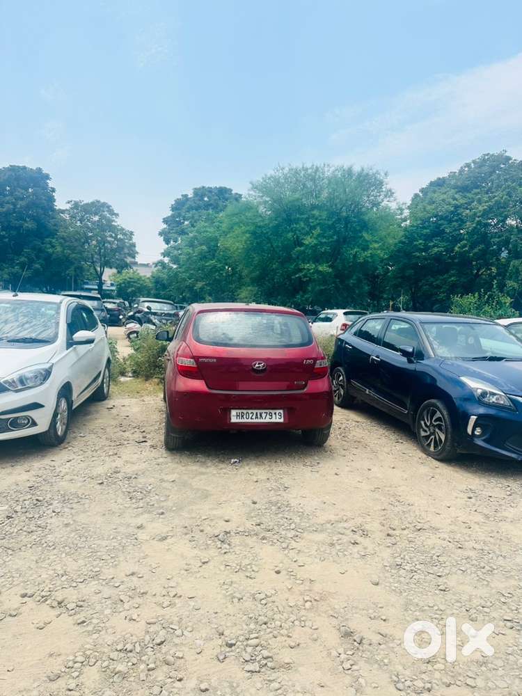 Hyundai I20 Sportz 2011 Petrol
