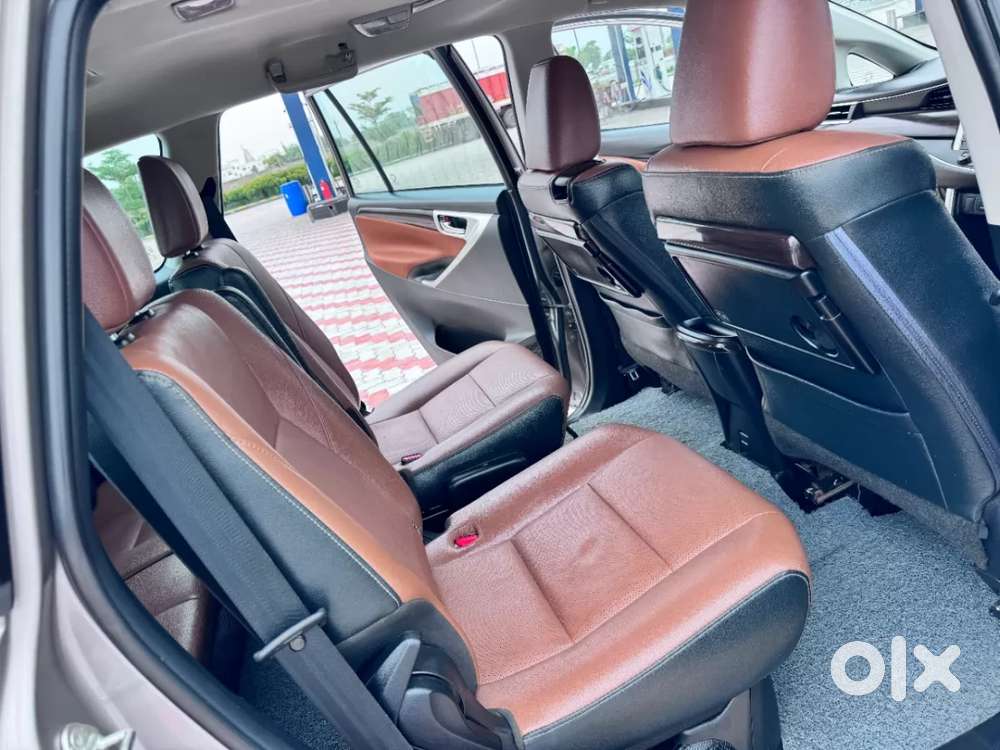 Toyota Innova Crysta [2020-ongoing] 2.4 Zx At 7 Str, 2022, Diesel