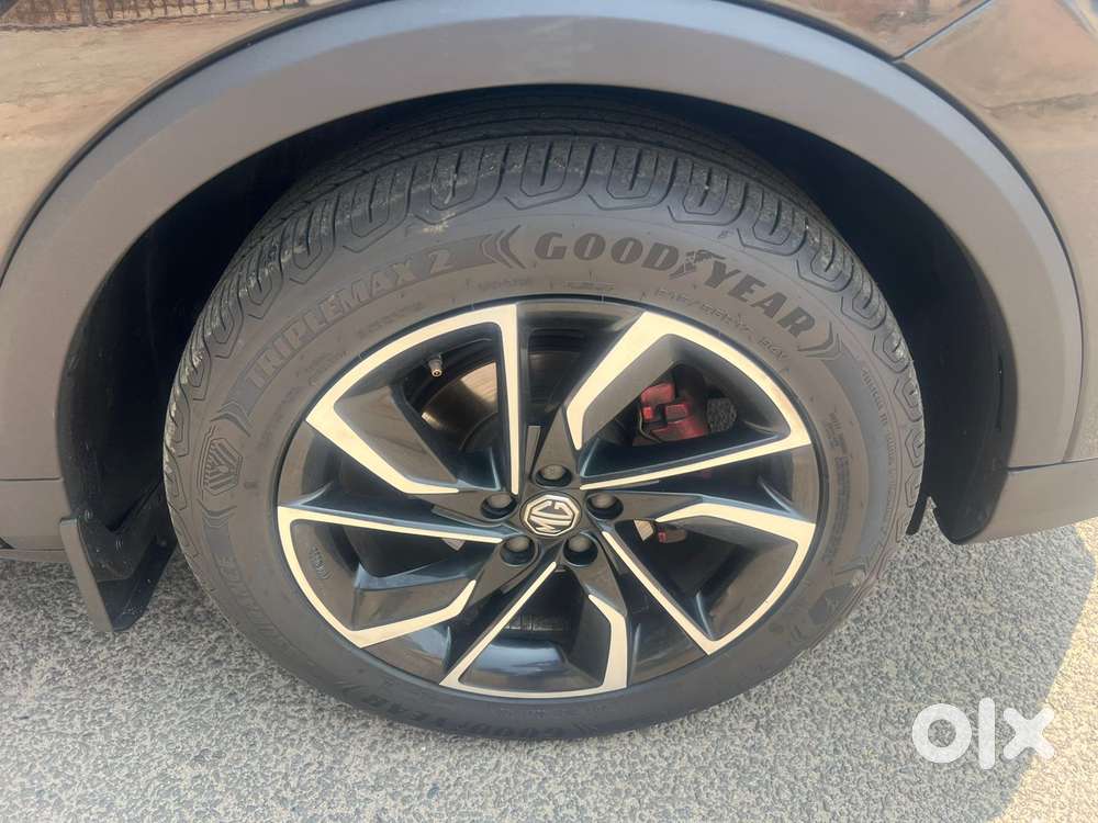 Mg Astor 1.5 Savvy Cvt S Red, 2021, Petrol