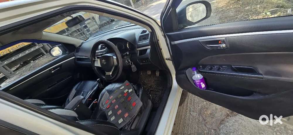 Maruti Suzuki Swift 2017 Petrol 72400 Km Driven