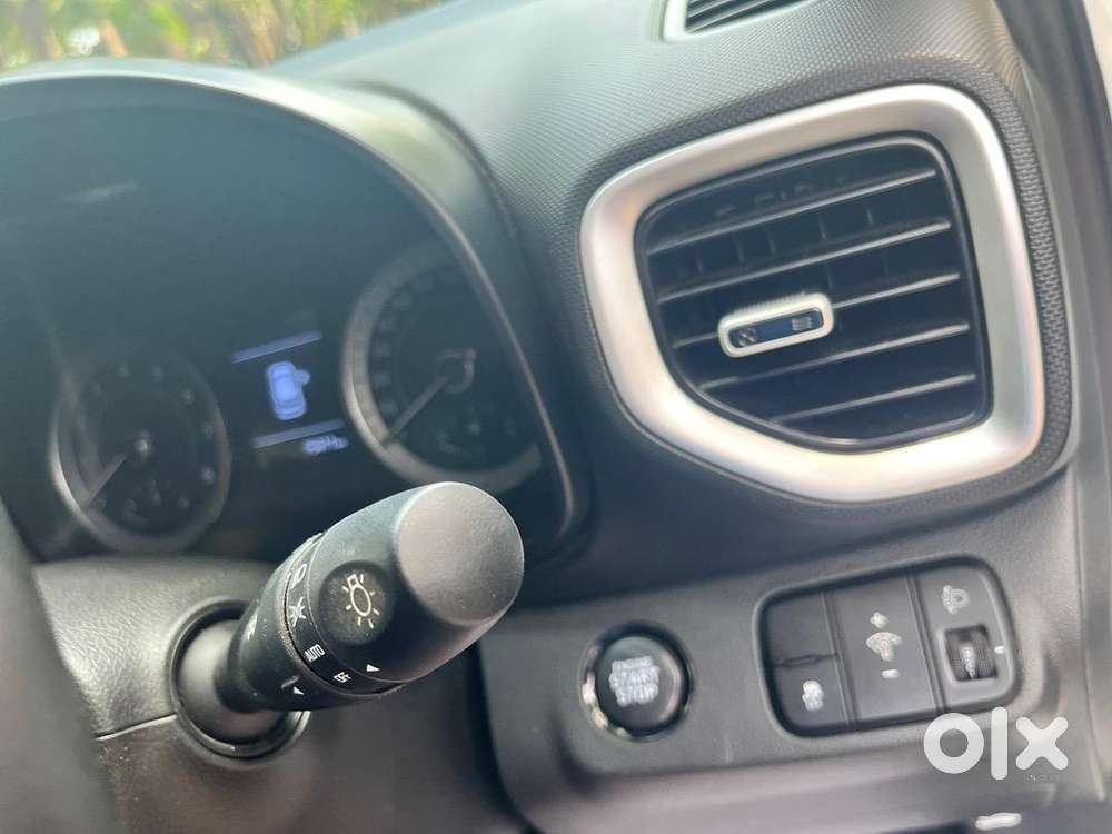 Hyundai Venue 2021 Petrol Automatic , Well Condition