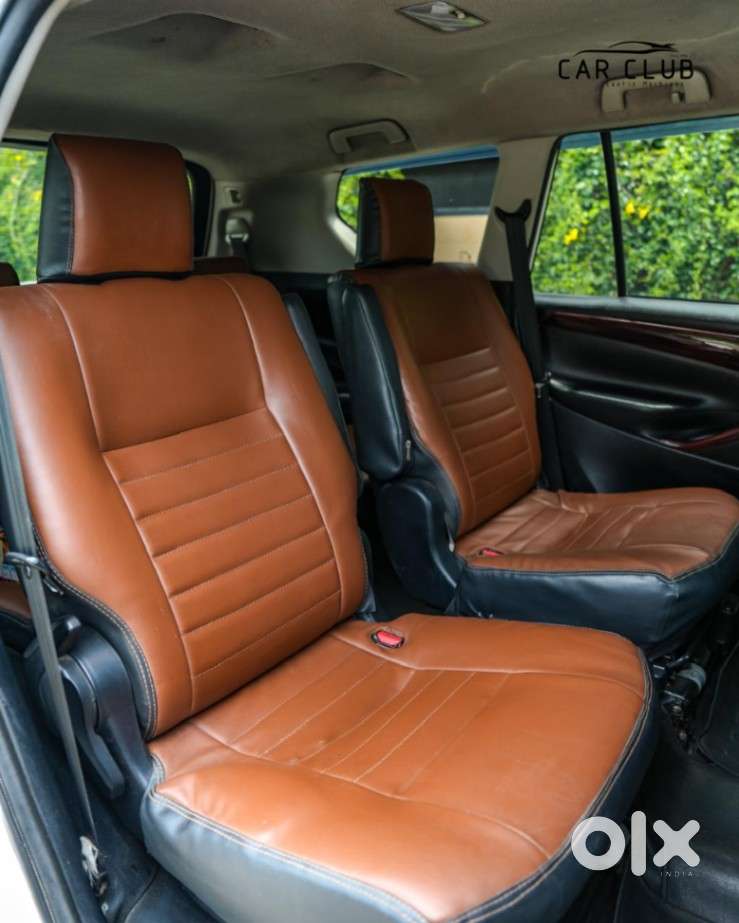 Toyota Innova Crysta 2.4 G Mt 7 Str, 2017, Diesel
