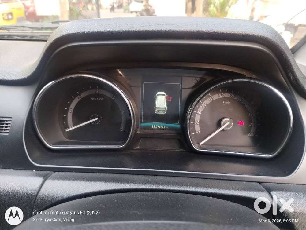 Tata Hexa 2.2 Xe 4x2 7 Str, 2018, Diesel