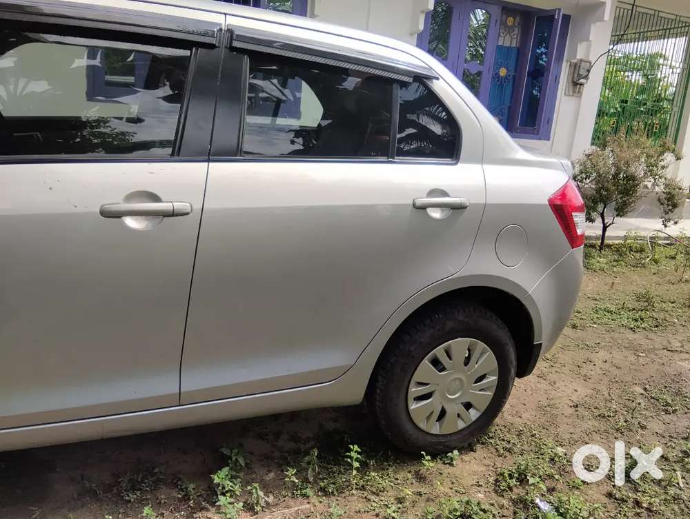 Maruti Suzuki Dzire 1.2 Vxi 2013