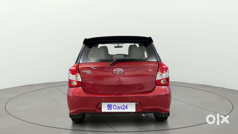 Toyota Etios Liva 1.2 V, 2018, Petrol