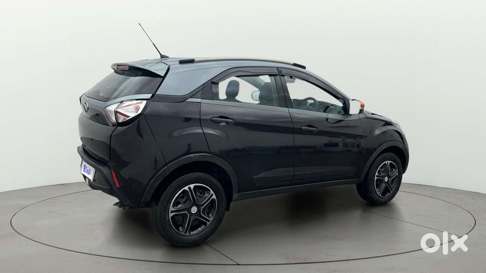 Tata Nexon KRAZ Plus AMT, 2019, Petrol