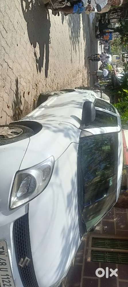 Maruti Suzuki Dzire 2013