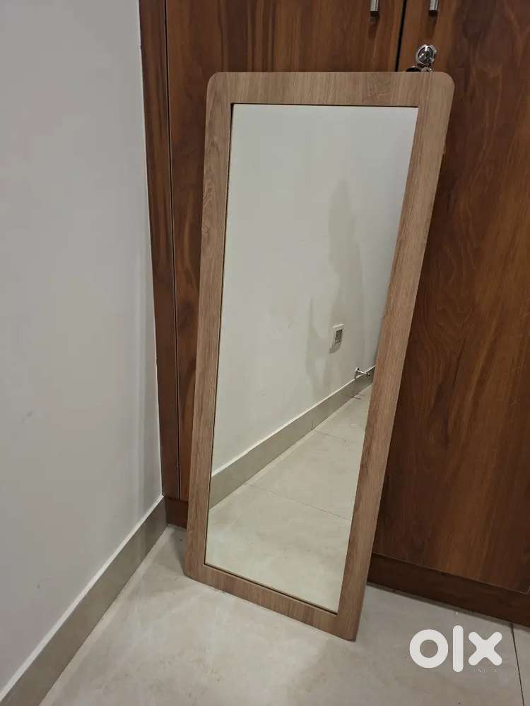 Tall mirror for bedroom