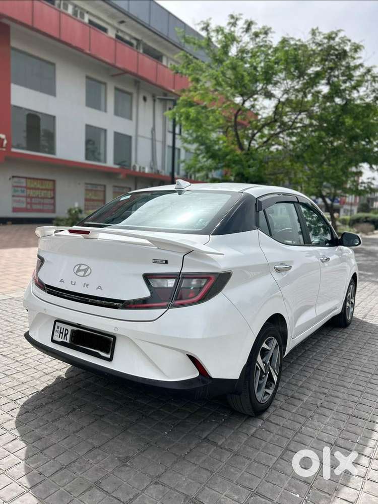 Hyundai Aura 1.2 Sx Cng, 2024, Petrol
